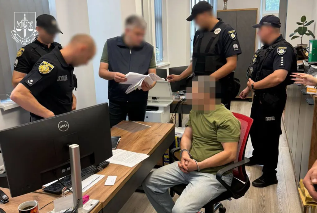 Підозрюваний у вбивстві Андрія Парубія визнав провину та розповів про контакти з росіянами
