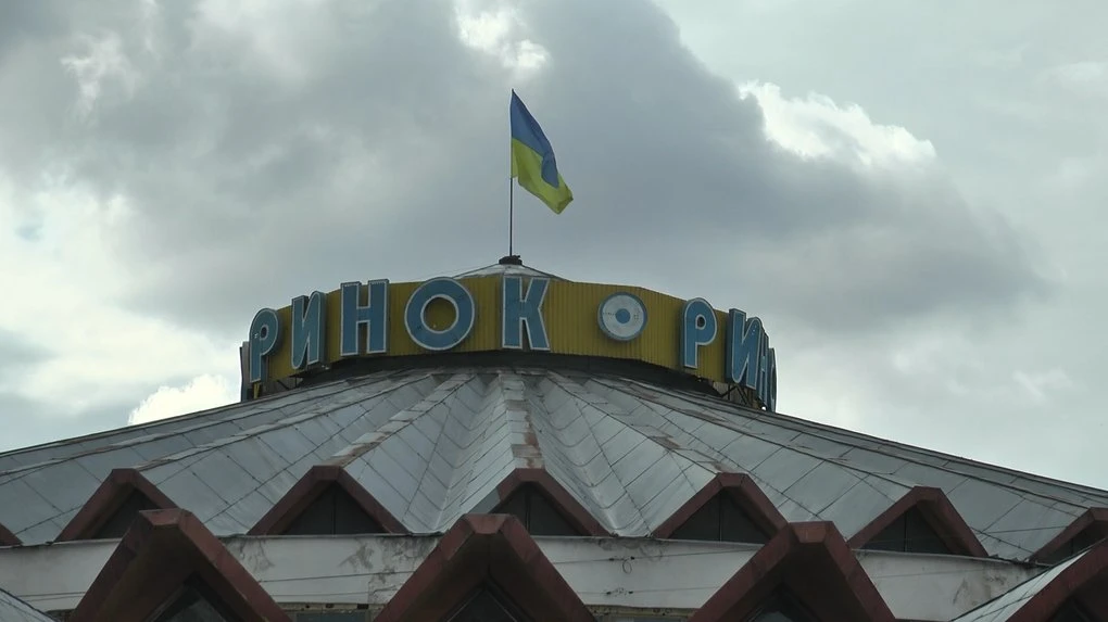 Франківська міська рада та «Торговий сервіс» досягли мирової угоди: частина ринку повернеться громаді