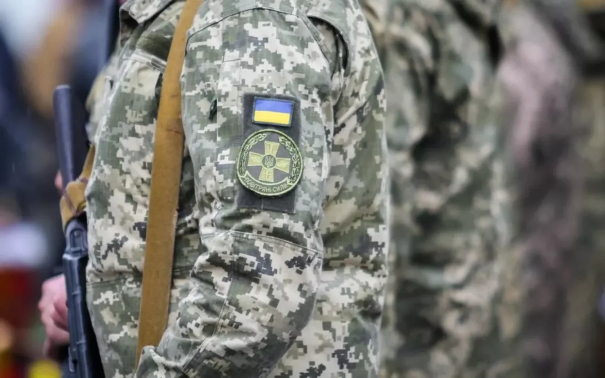 Поліція пояснила обставини конфлікту з військовим у центрі Івано-Франківська