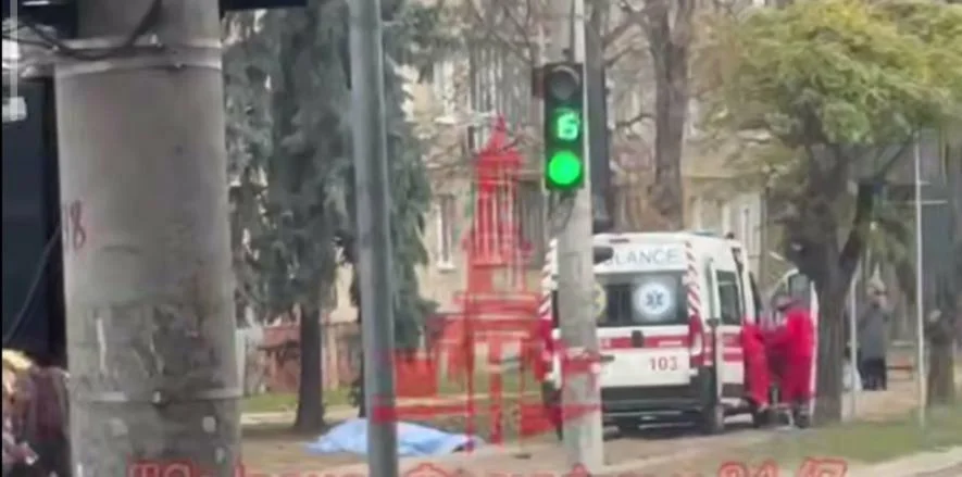 В Івано-Франківську зранку виявили тіло людини посеред вулиці