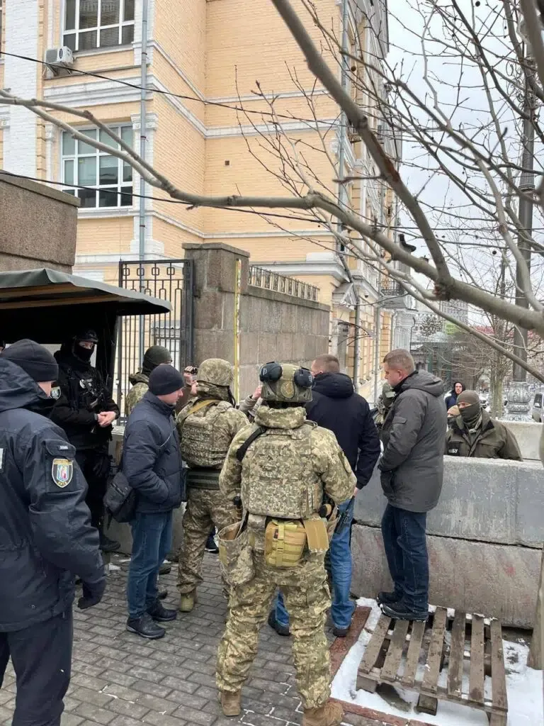 НАБУ викриває депутатську корупцію: держохорона заважає обшукам у Раді
