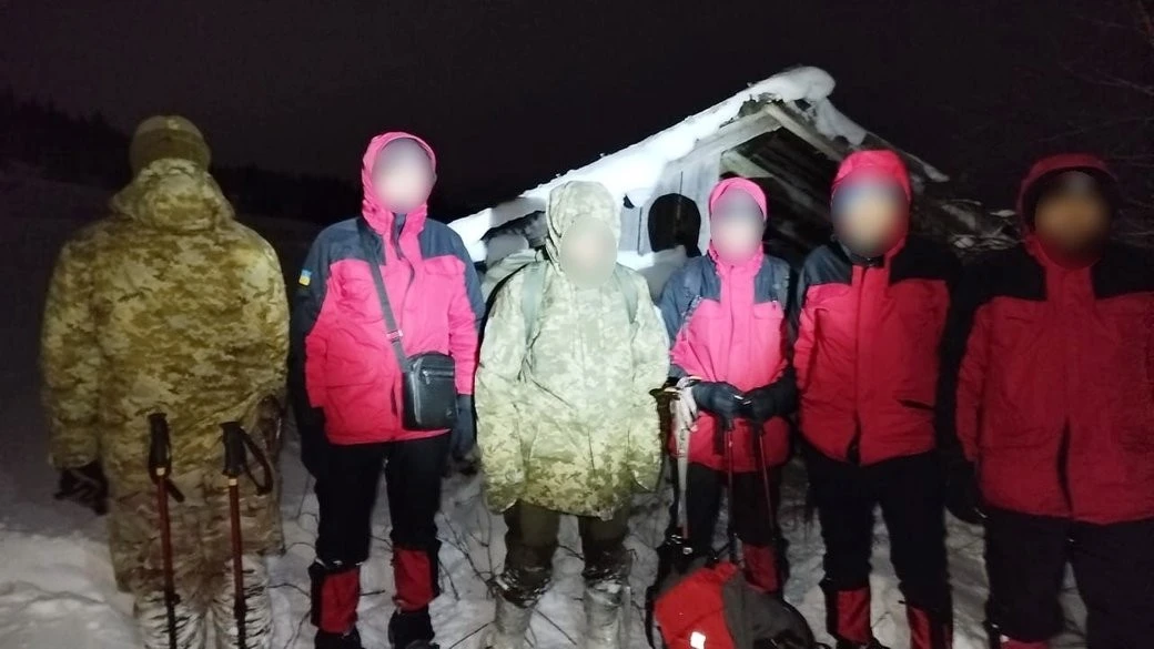 Шість днів коляди — сотні добрих сердець: село Пійло зібрало 478 тисяч гривень для ЗСУ