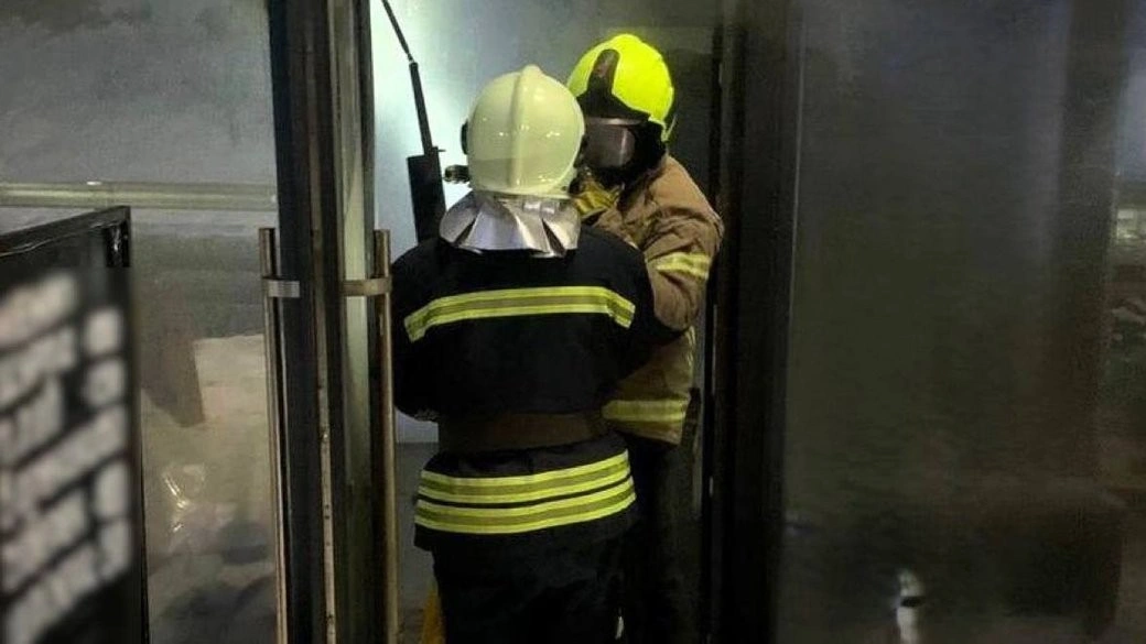 У Поляниці горів фастфуд-павільйон: травмована від опіків жінка