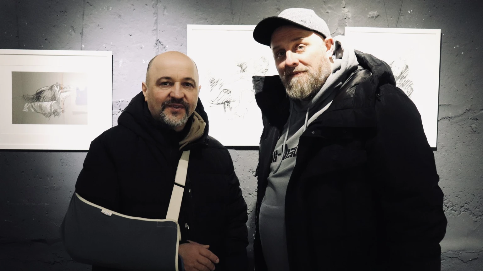 У Івано-Франківську відкрилася виставка графіки, створена травмованими руками митців