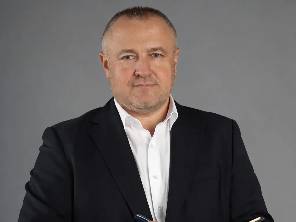 Скромна декларація мера Долини: Іван Дирів оприлюднив дані про майно та доходи сім’ї