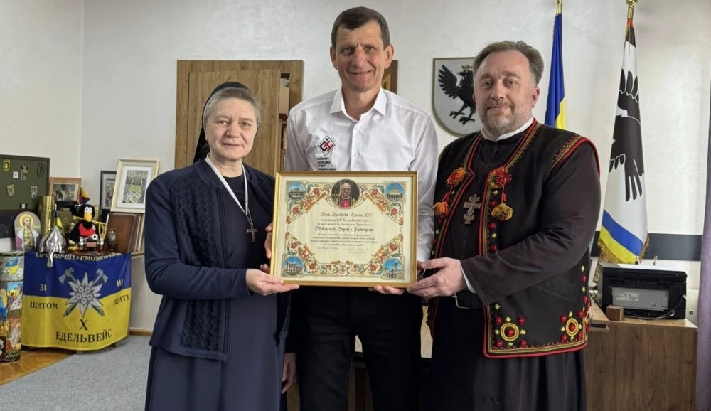 Ватикан відзначив голову Івано-Франківської облради високою нагородою
