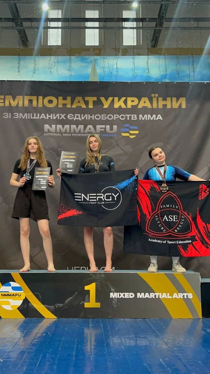 Прикарпатські бійці ММА вибороли путівки на чемпіонат світу в Абу-Дабі