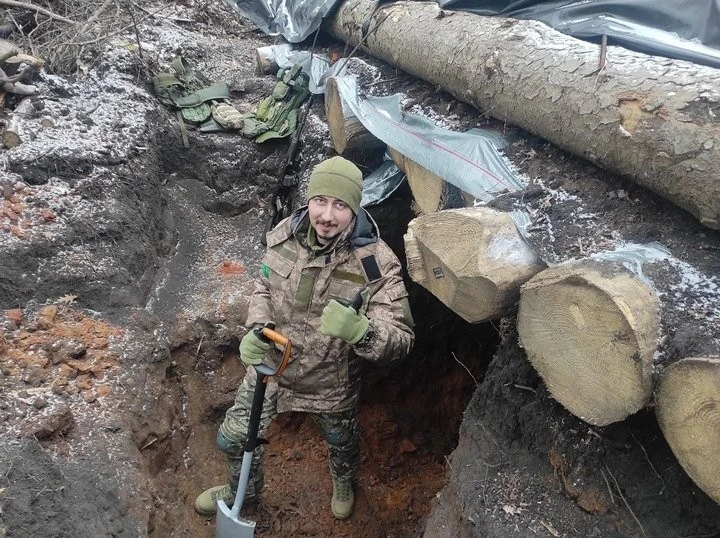 Операція за крок до катастрофи: в Івано-Франківську судинні хірурги врятували воїну руку та витягли метал із шиї