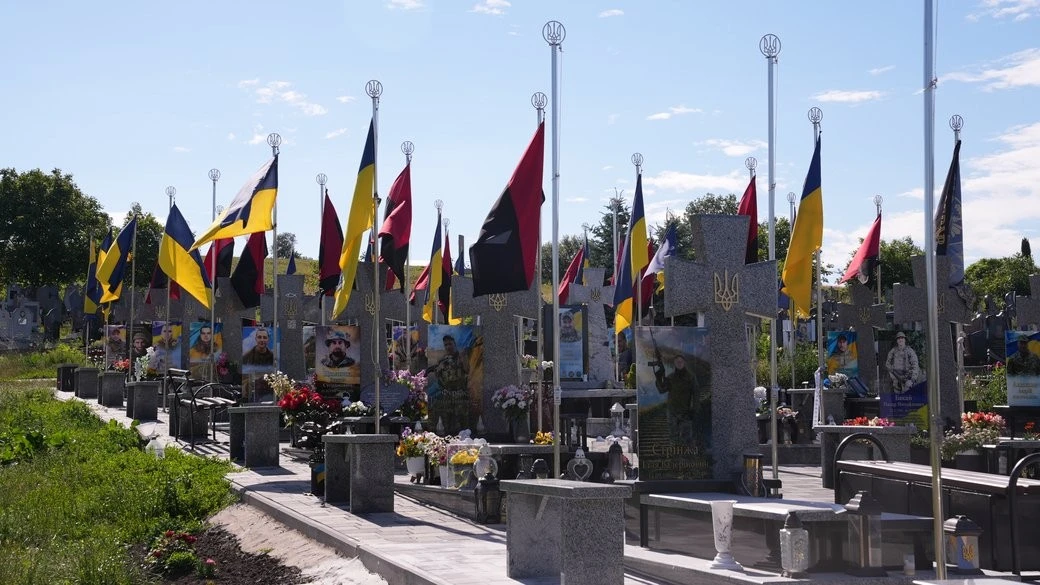 Мільйонні витрати на допомогу бійцям та понад 140 життів: ціна війни для Бурштинської громади